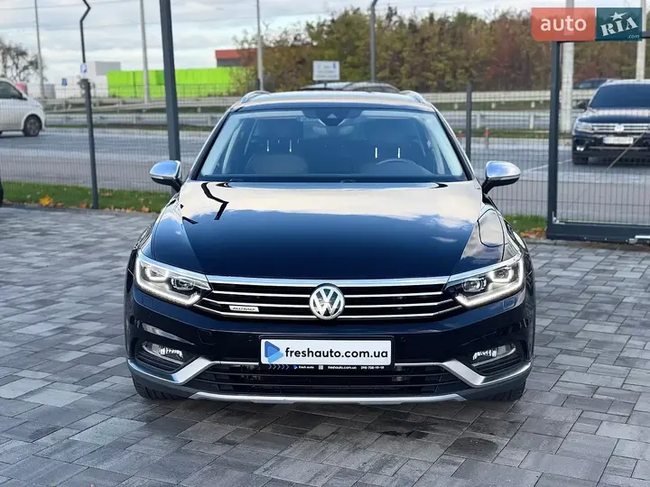 Volkswagen Passat Alltrack 2017 photo 2
