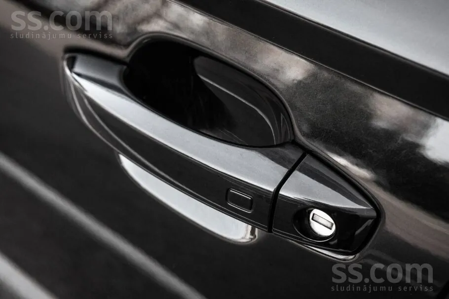 Audi A6 Avant 2015 photo 4