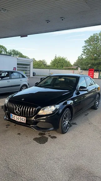 Mercedes-Benz C200