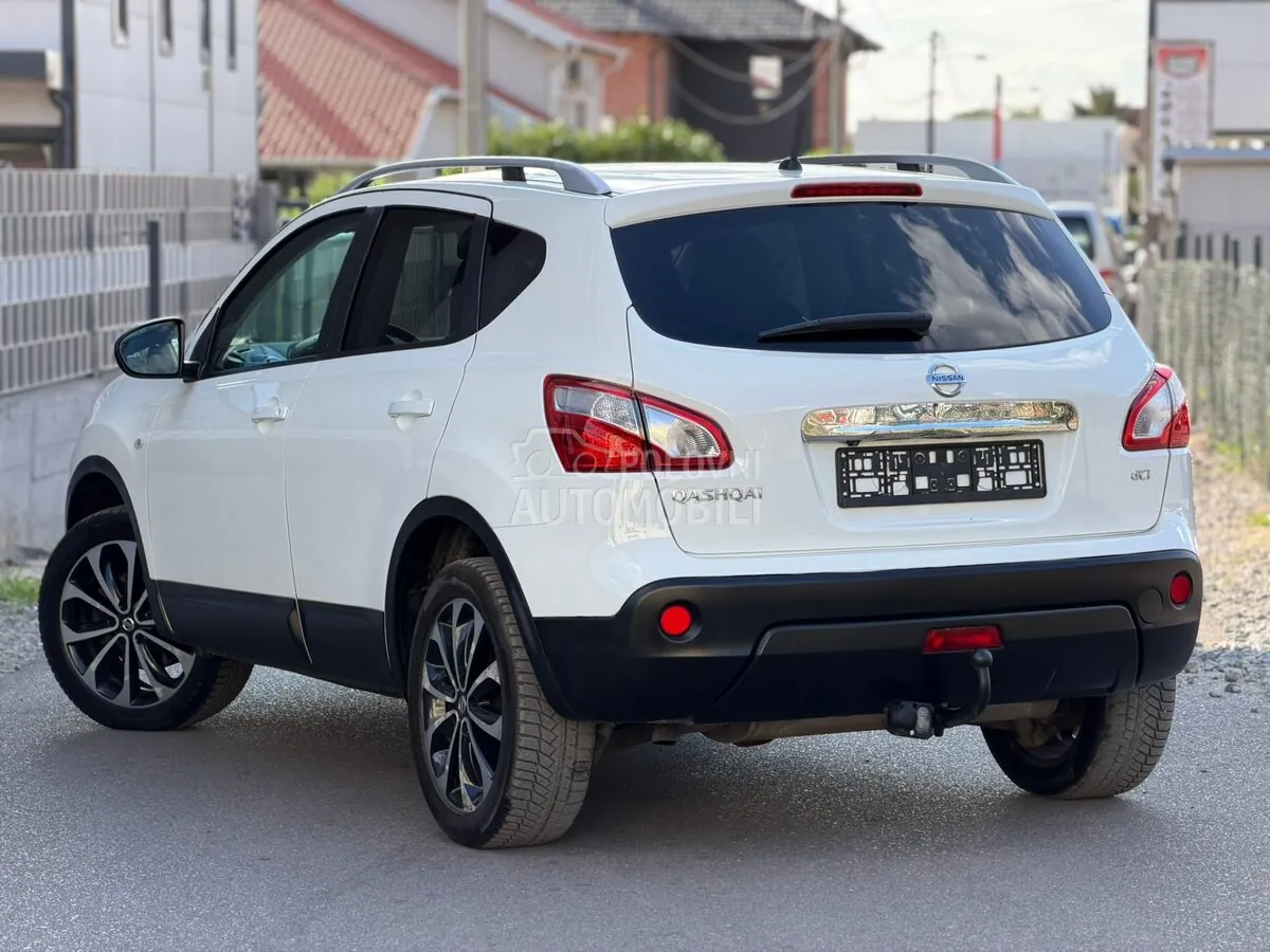 Nissan Qashqai 2012 photo 2