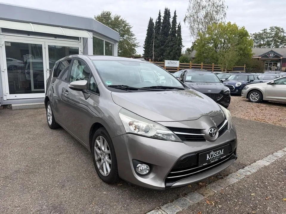 Toyota Verso