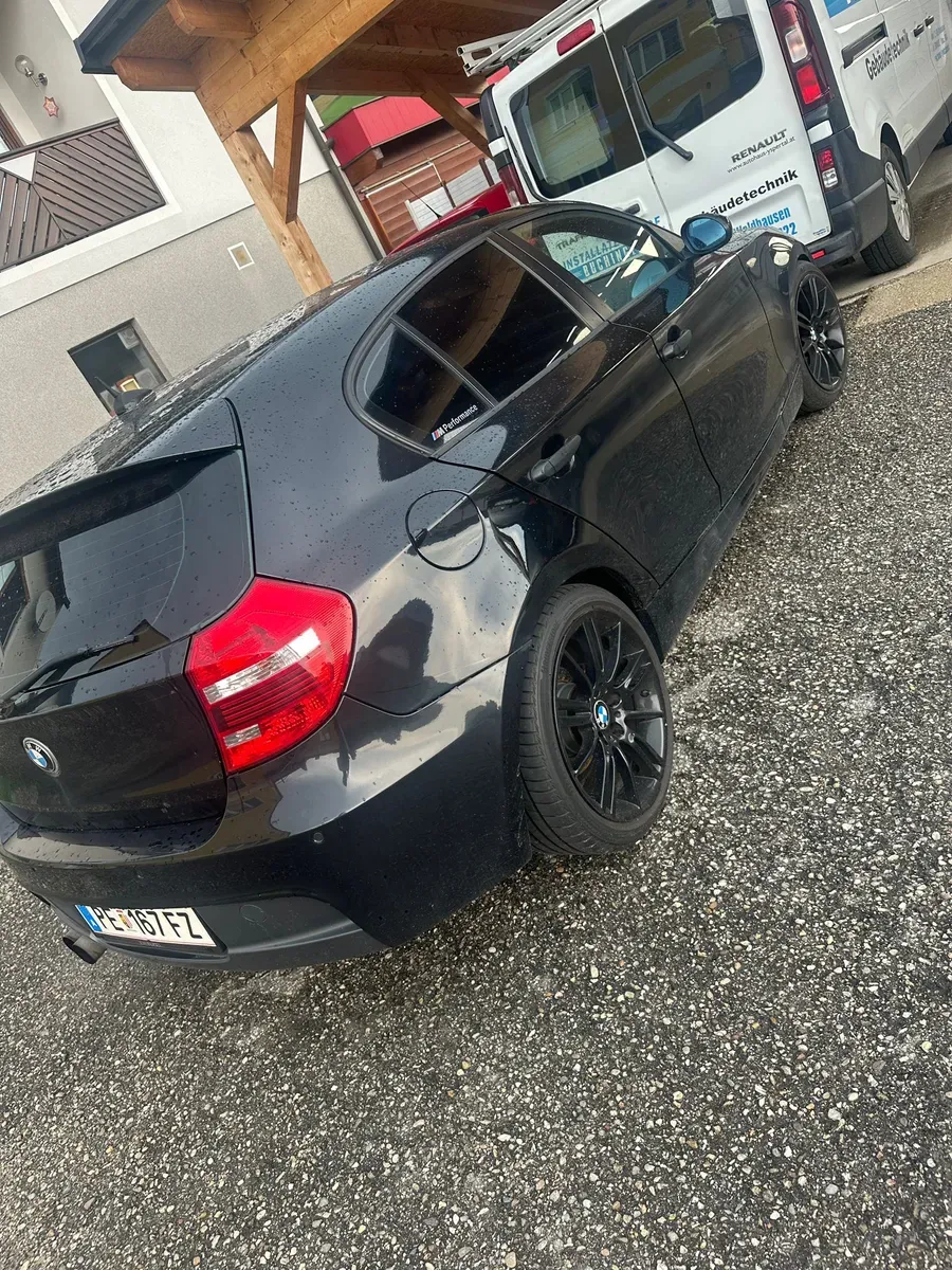 BMW 1 Series 2004 photo 3