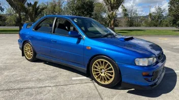Subaru Impreza 2000 photo 2
