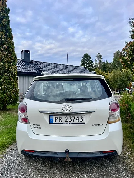 Toyota Verso 2014 photo 4
