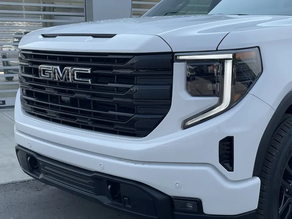 GMC Sierra 1500 2026 photo 3