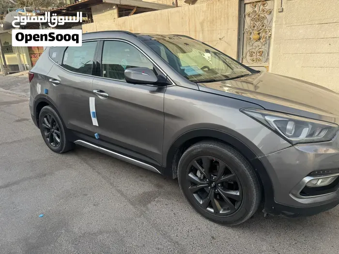 Hyundai Santa Fe 2017 photo 3