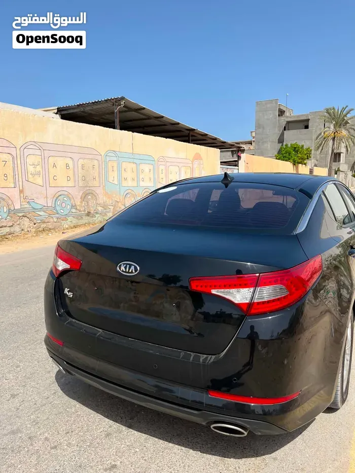 Kia K5 2011 photo 3