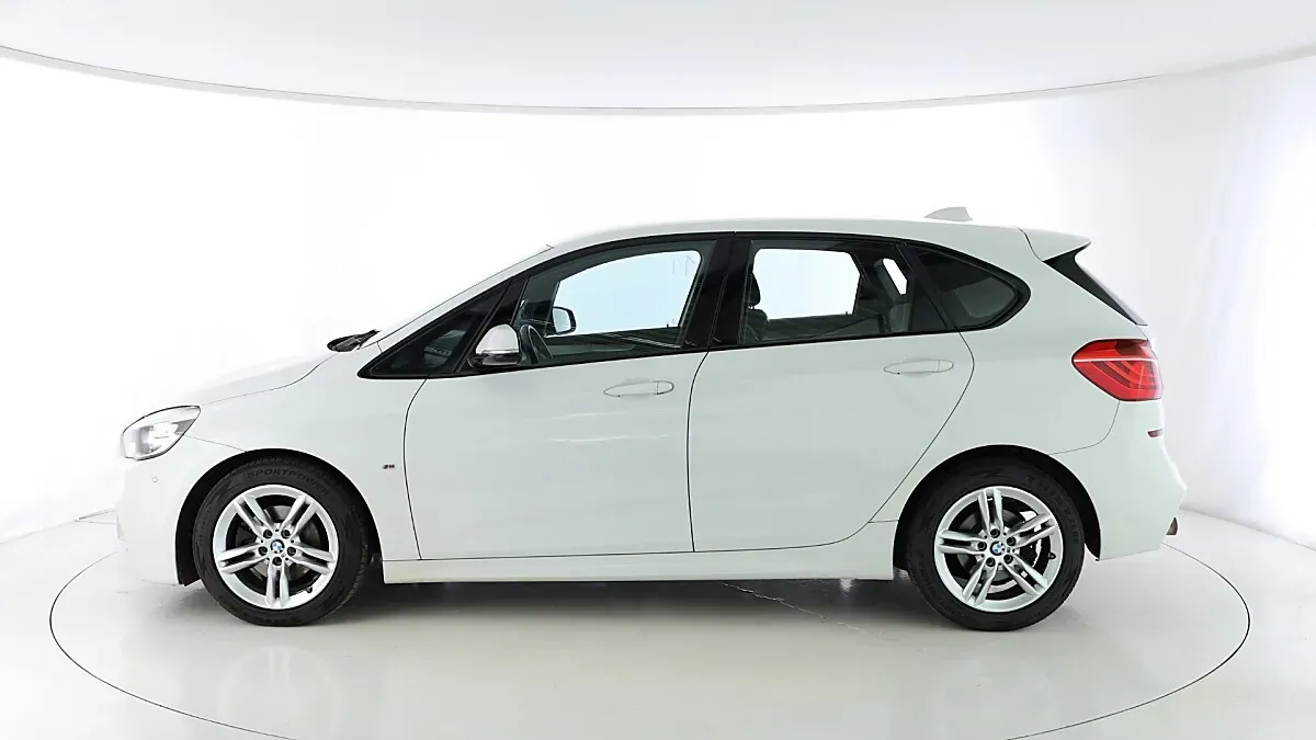BMW 2 Series 2016 photo 2