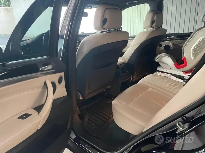 BMW X5 2011 photo 4