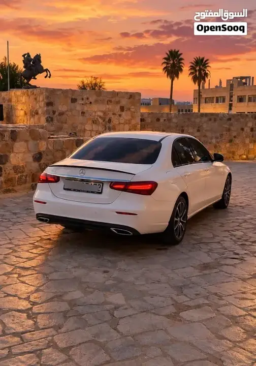 Mercedes-Benz E-Class 2022 photo 4
