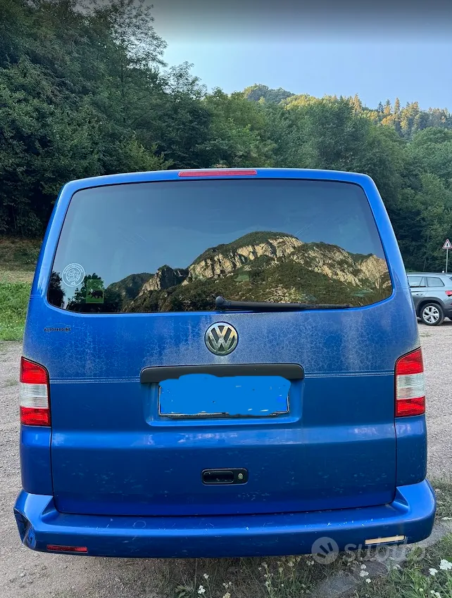 Volkswagen T5 Multivan 2011 photo 3