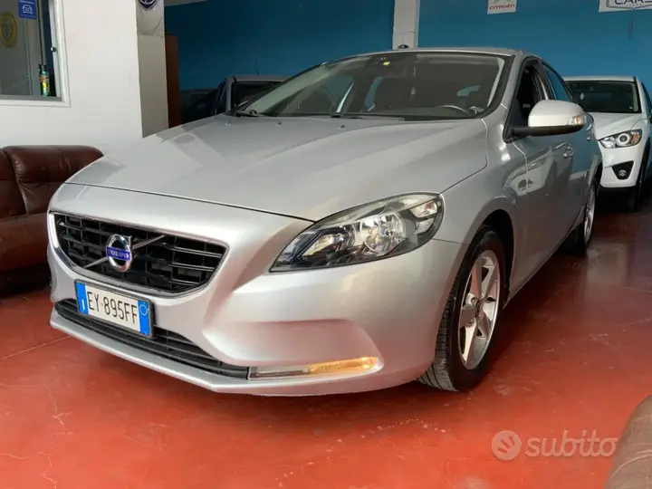 Volvo V40 2015 photo 3