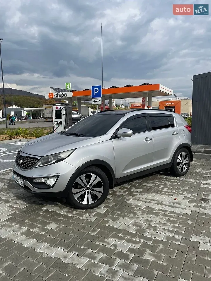 Kia Sportage 2010 photo 2