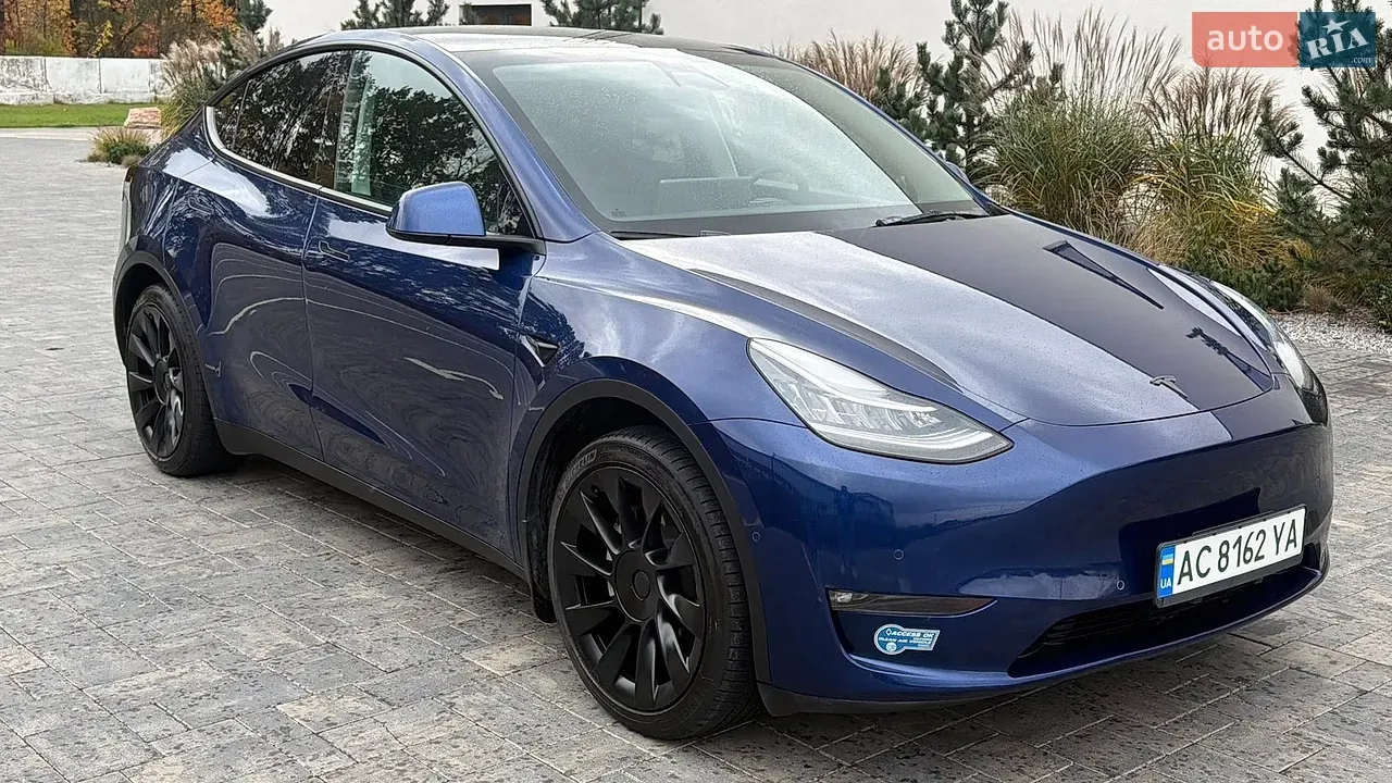 Tesla Model Y 2021 photo 2