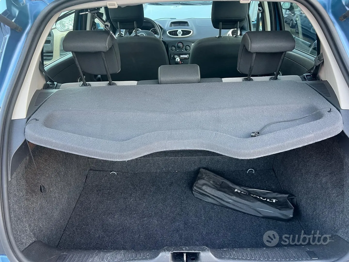 Renault Clio 2011 photo 5