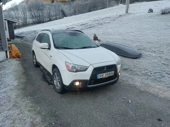 Mitsubishi Asx 2012 photo 2