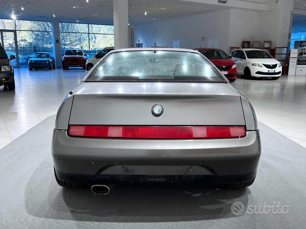 Alfa Romeo Gtv 1997 photo 4