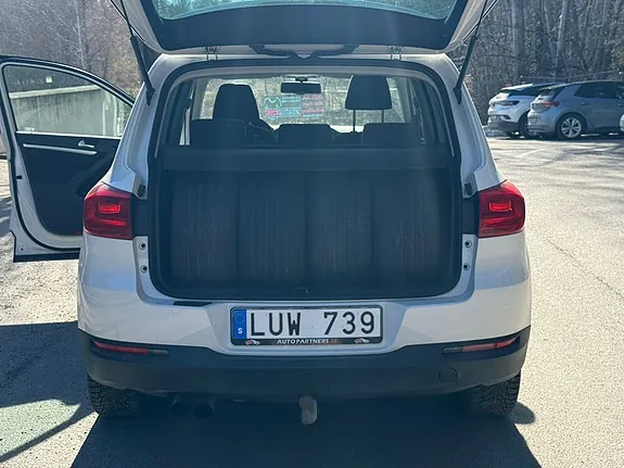 Volkswagen Tiguan 2012 photo 5