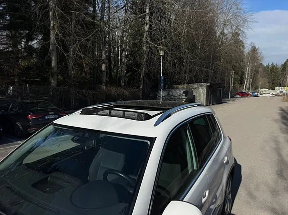 Volkswagen Tiguan 2012 photo 4