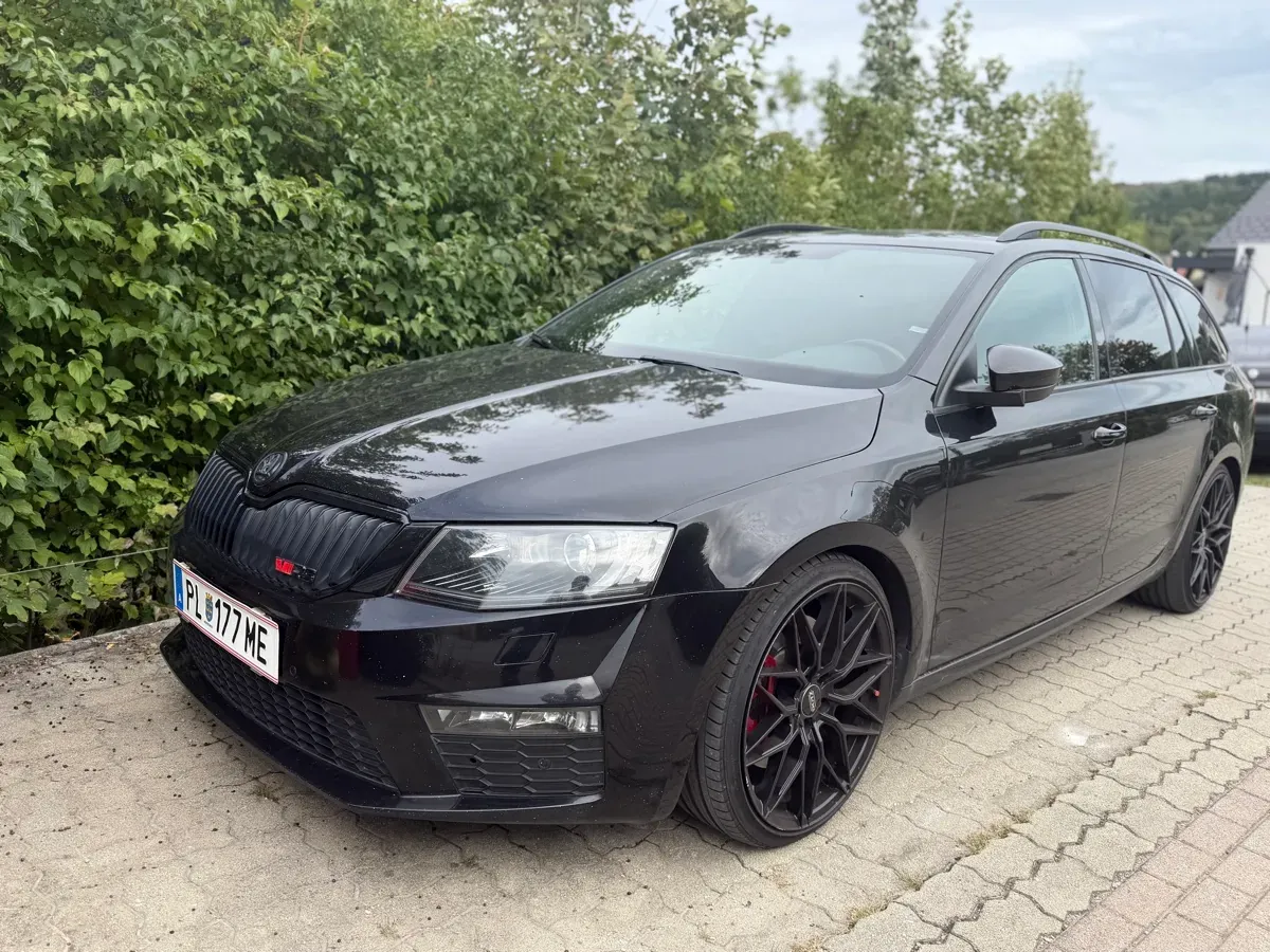 Skoda Octavia 2015 photo 2