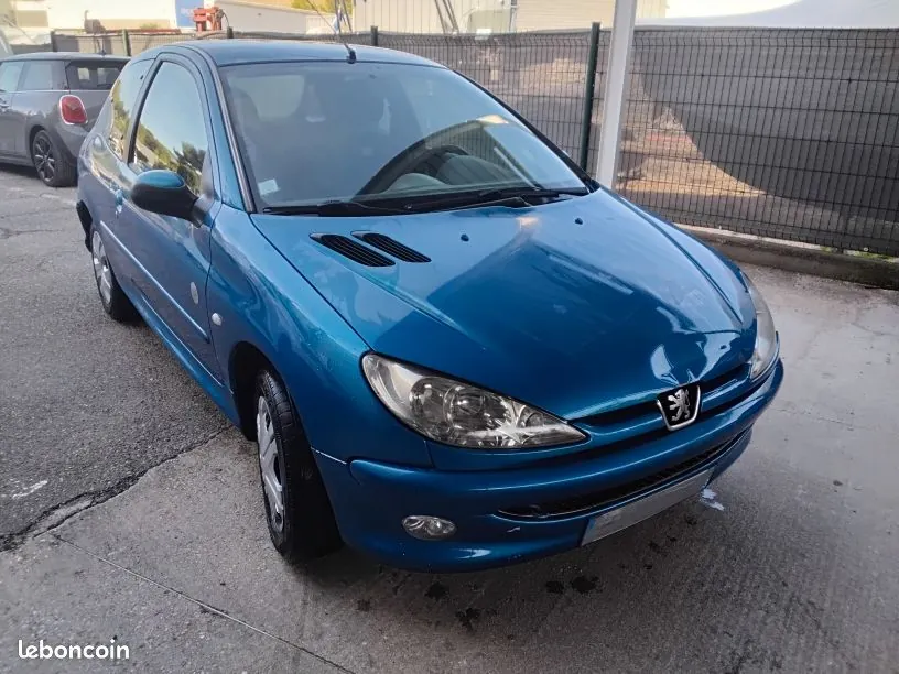 Peugeot 206