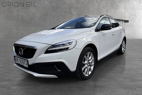 Volvo V40 Cross Country 2018 photo 3