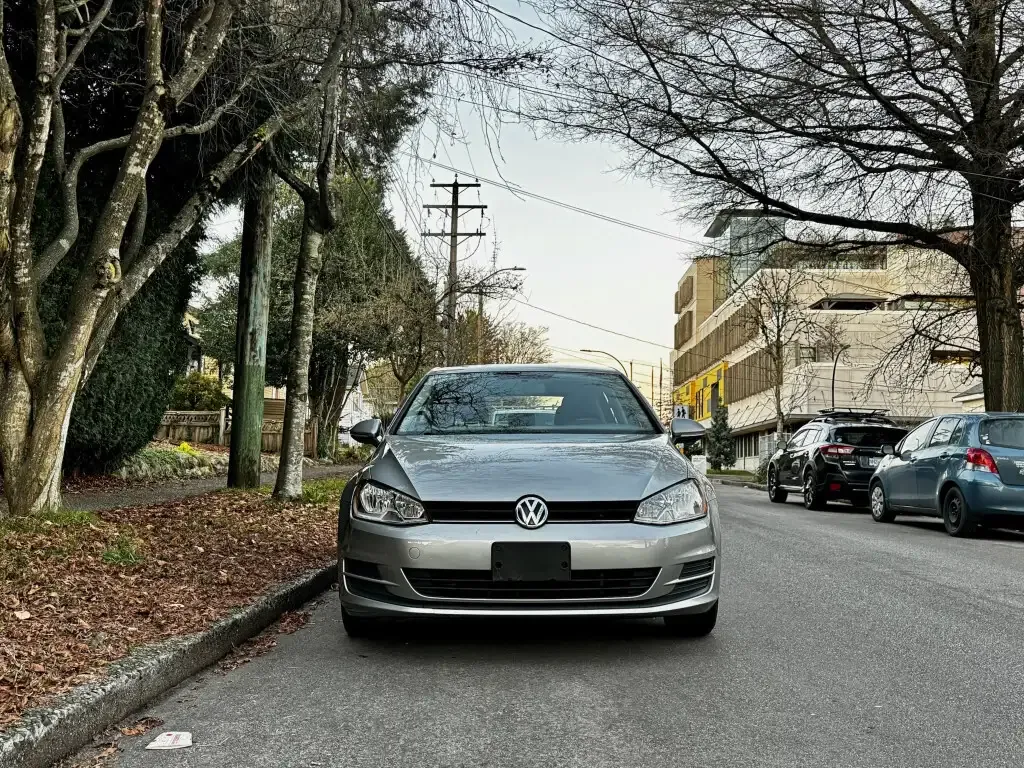 Volkswagen Golf 2015 photo 2