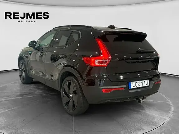 Volvo Ex40 2025 photo 2