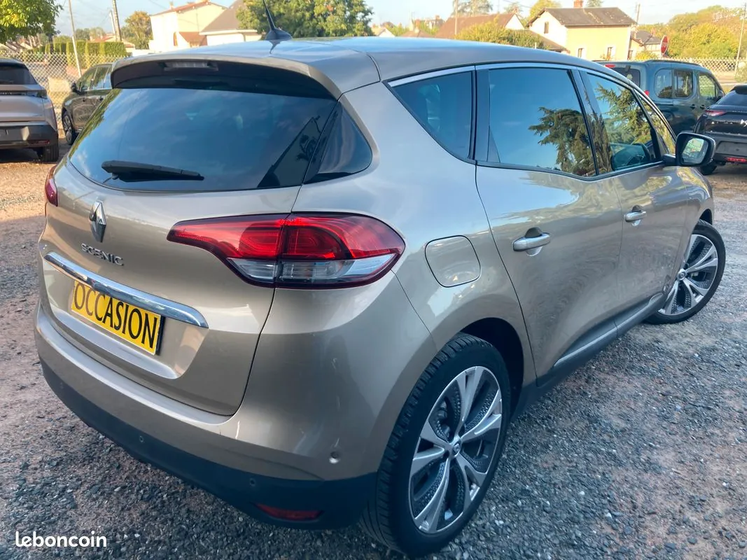 Renault Scenic 2017 photo 2