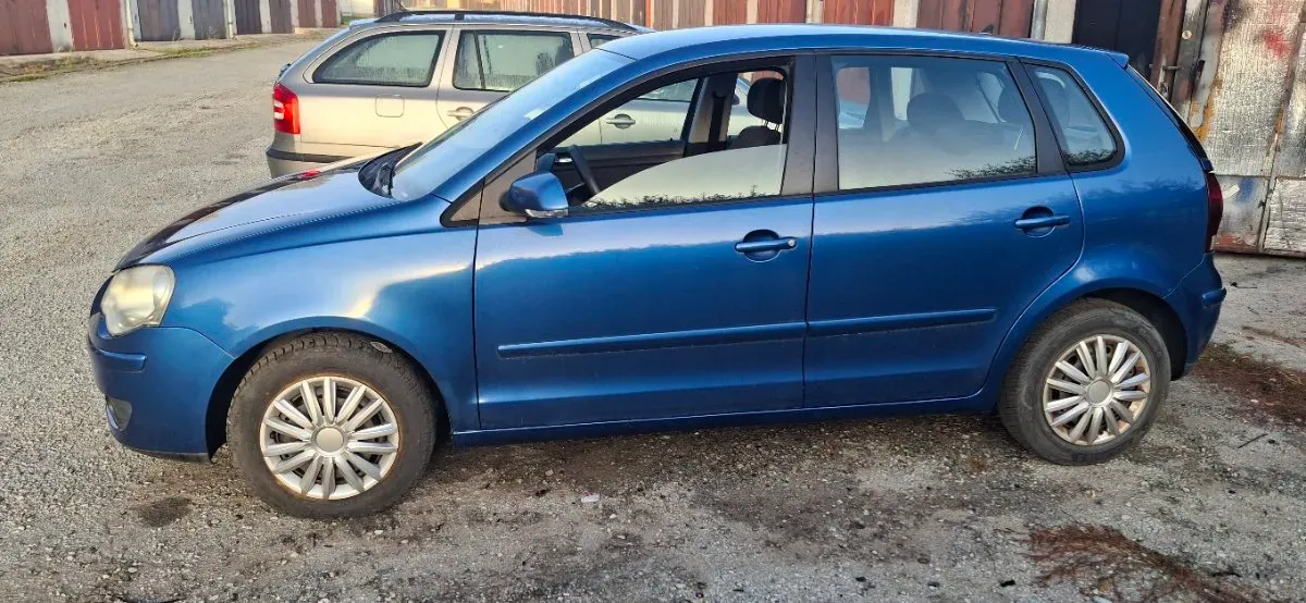 Volkswagen Polo 2007 photo 2