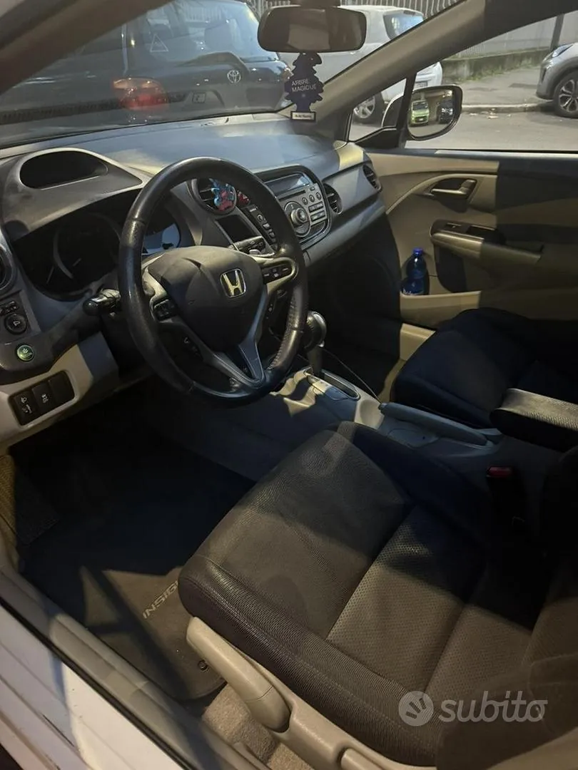 Honda Insight 2009 photo 4