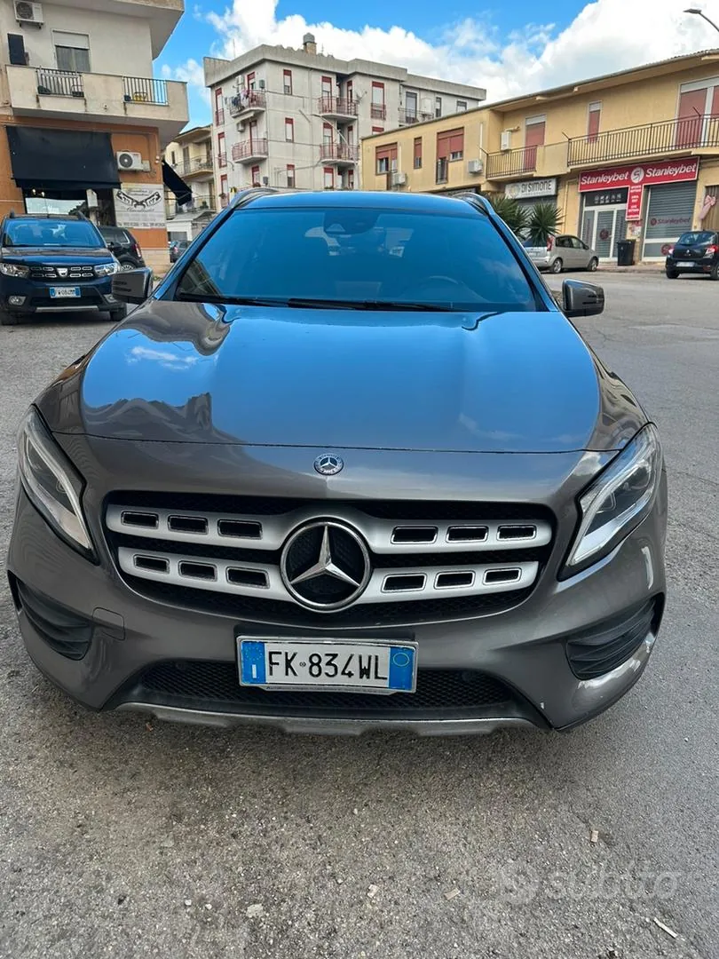 Mercedes-Benz Gla 2017 photo 2