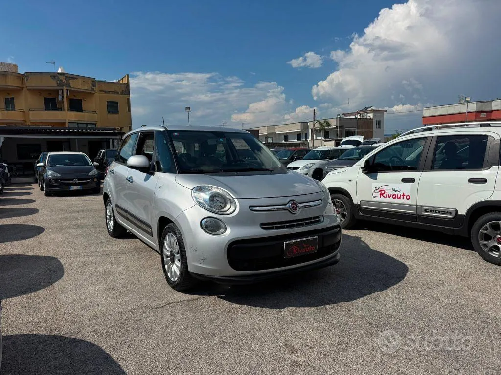 Fiat 500L 2015 photo 2
