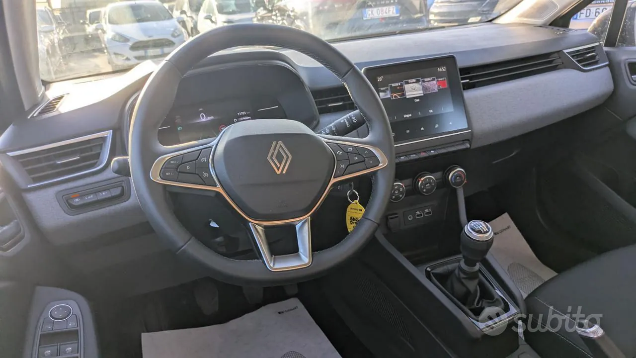 Renault Clio 2025 photo 3