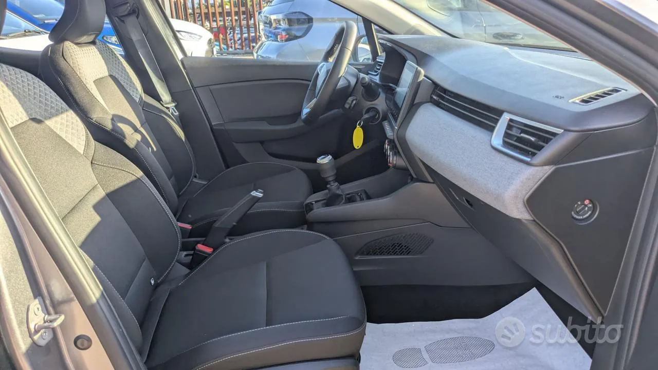 Renault Clio 2025 photo 5