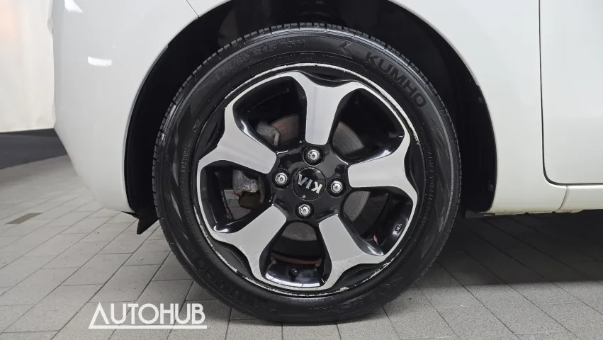 Kia Rio 2013 photo 5