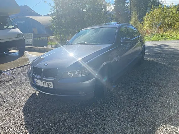BMW 318D 2005 photo 5
