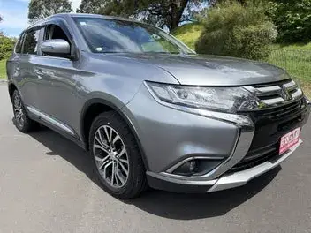 Mitsubishi Outlander 2017 photo 4