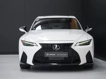 Lexus Is 500 2023 photo 4