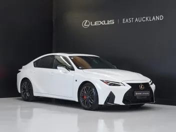 Lexus Is 500 2023 photo 2