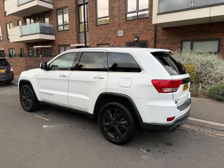 Jeep Grand Cherokee 2013 photo 5