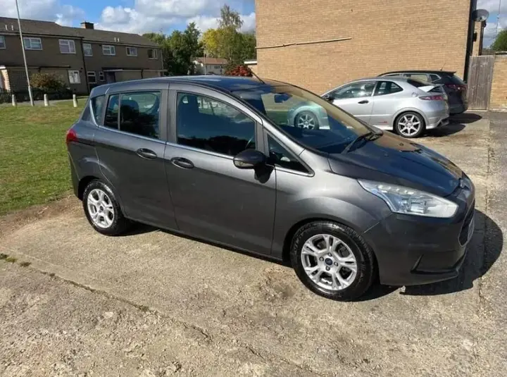 Ford B-Max 2015 photo 2
