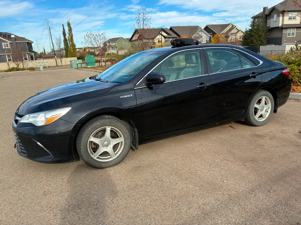 Toyota Camry 2015 photo 2