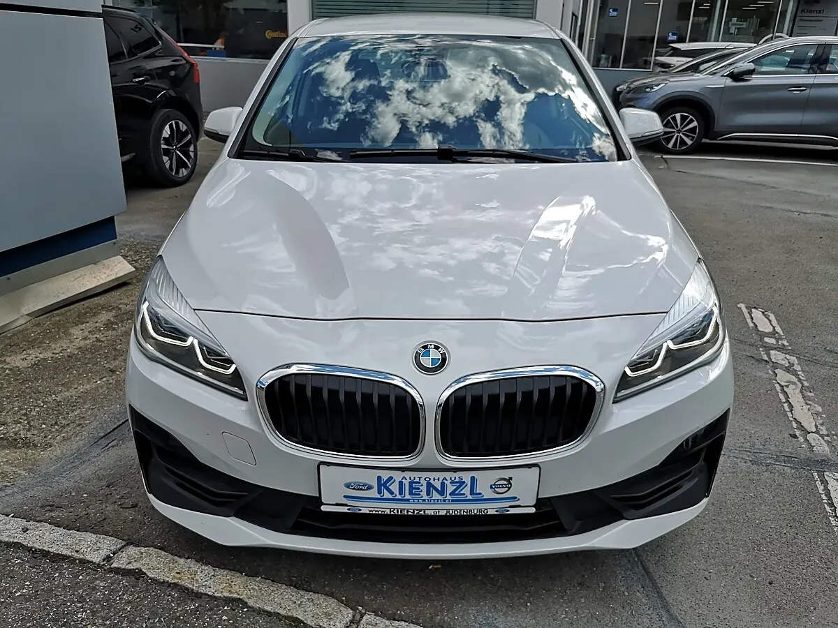 BMW 2 Series 2018 photo 3