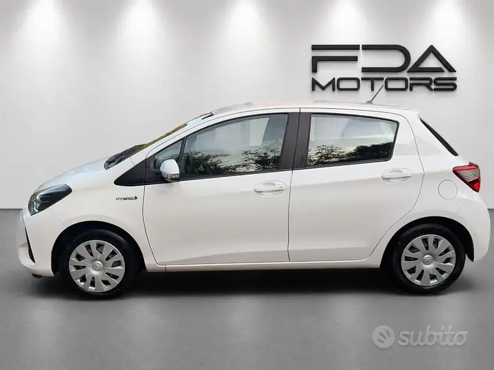 Toyota Yaris 2018 photo 4