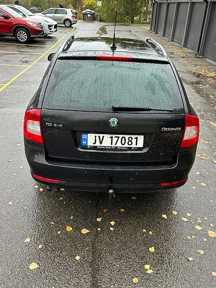 Skoda Octavia 2013 photo 3