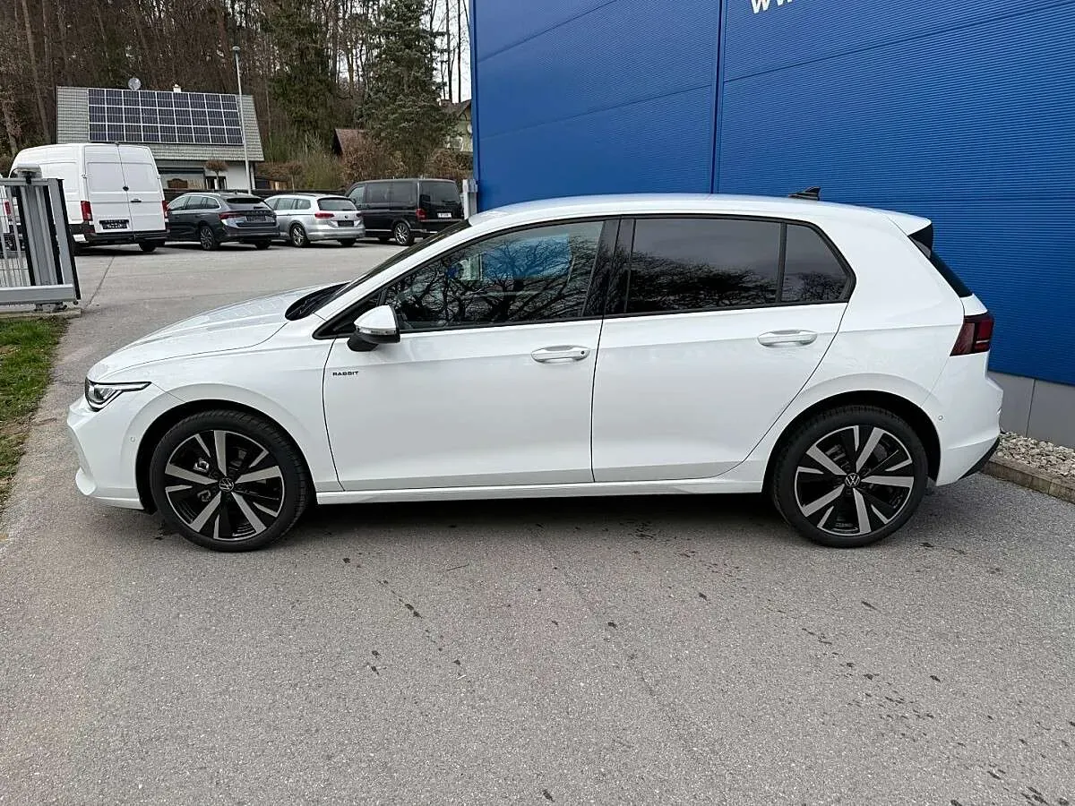 Volkswagen Golf 2026 photo 3