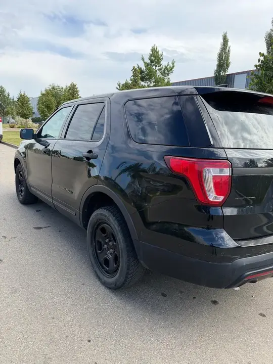 Ford Explorer 2016 photo 4