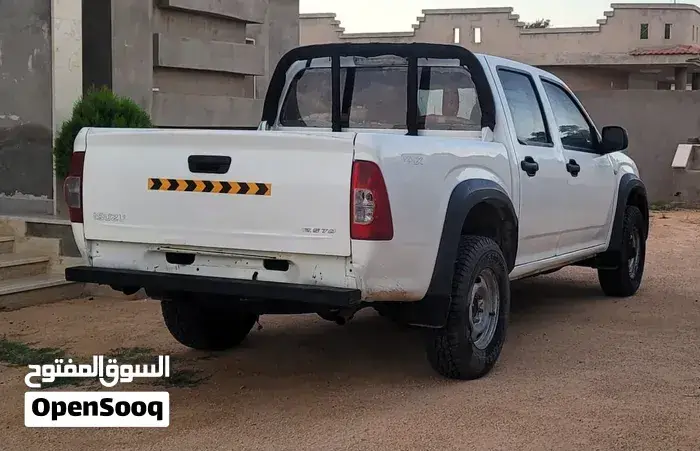 Isuzu D-Max 2008 photo 4