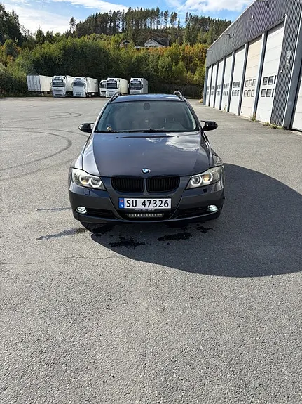 BMW 3 Series 2007 photo 2